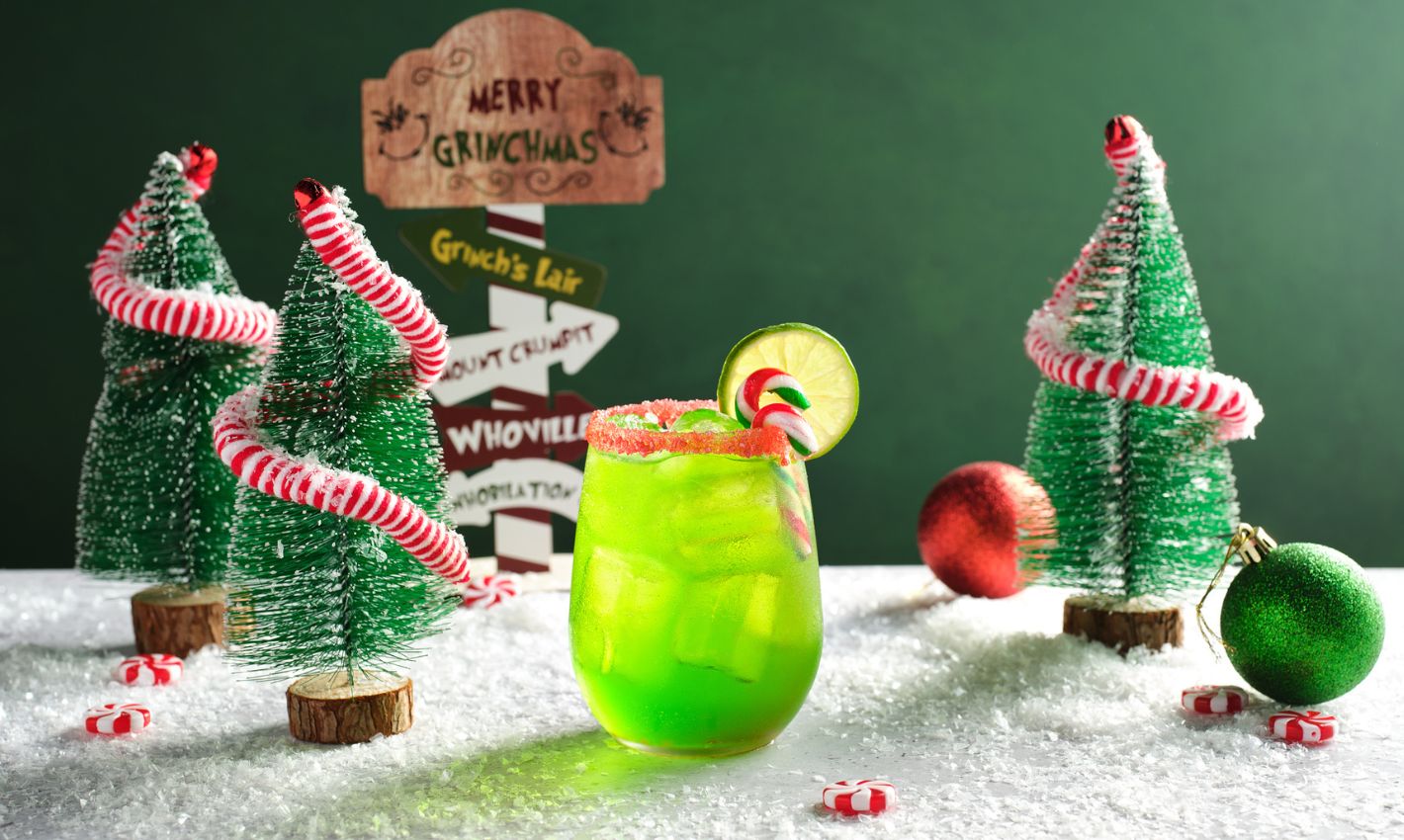 5 Classic Movie Inspired Christmas Cocktails