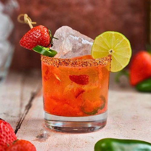 Sweet and Spicy Bourbon Breeze Cocktail Recipe